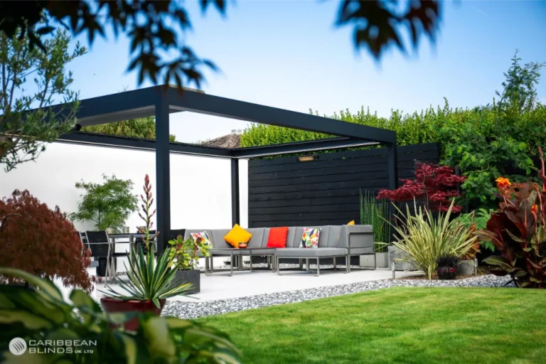 CB - Prestige Outdoor Living Pod - Black - 17