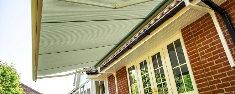 Caribbean Blinds - Anguilla White Patio Awning